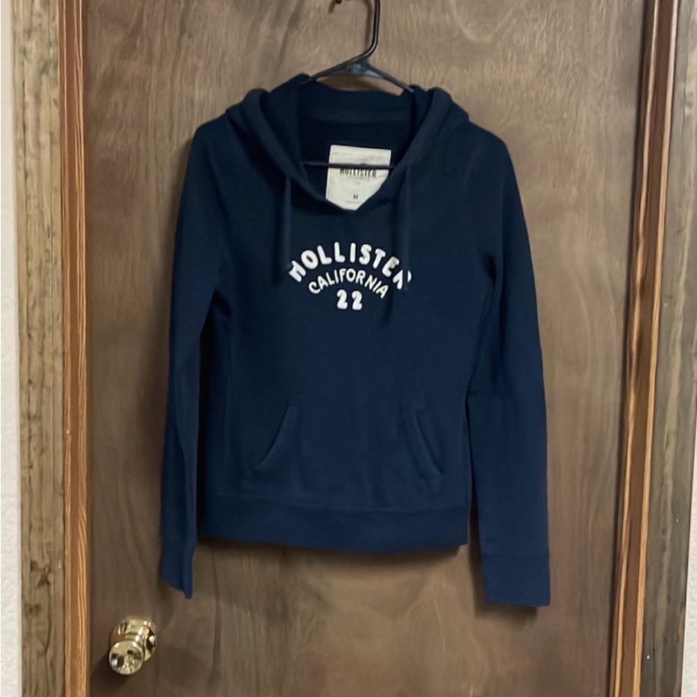 Hollister Pullover Hoodie Sweatshirt Medium